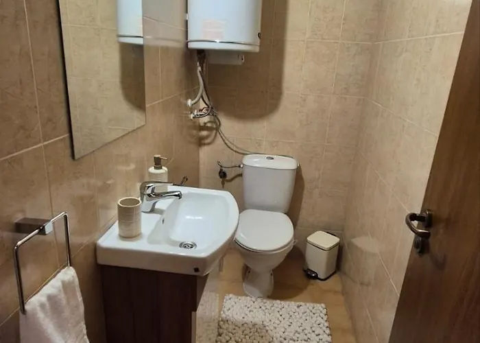 Libell - 3 Bedroom Penthouse Only 700 Meters From Lift