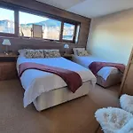 Libell - 3 Bedroom Penthouse Only 700 Meters From Lift 公寓 班斯科
