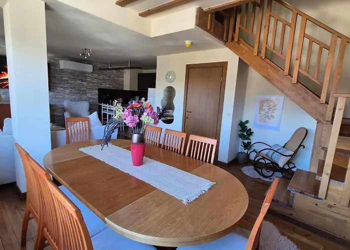 Libell - 3 Bedroom Penthouse Only 700 Meters From Lift Апартамент