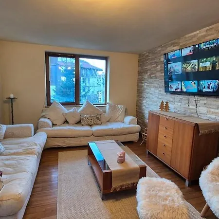 Libell - 3 Bedroom Penthouse Only 700 Meters From Lift * 班斯科