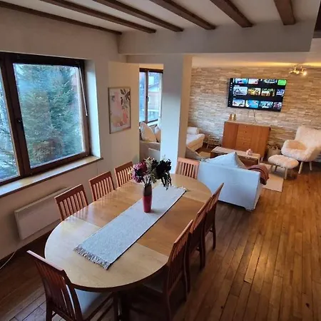 公寓 Libell - 3 Bedroom Penthouse Only 700 Meters From Lift 班斯科