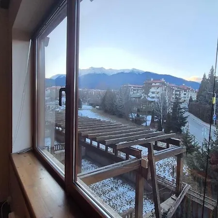 Libell - 3 Bedroom Penthouse Only 700 Meters From Lift