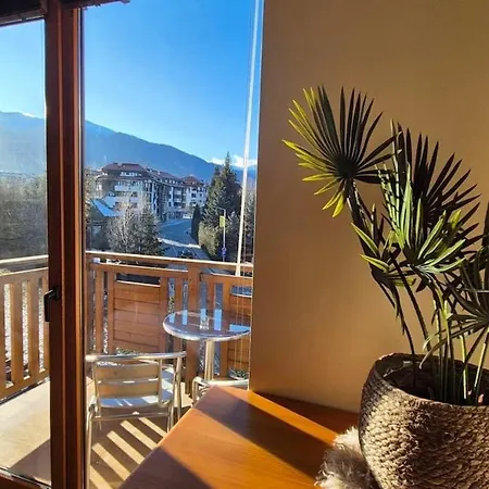 Libell - 3 Bedroom Penthouse Only 700 Meters From Lift