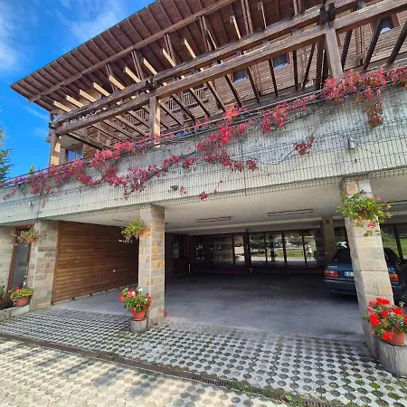 Libell - 3 Bedroom Penthouse Only 700 Meters From Lift 公寓 班斯科