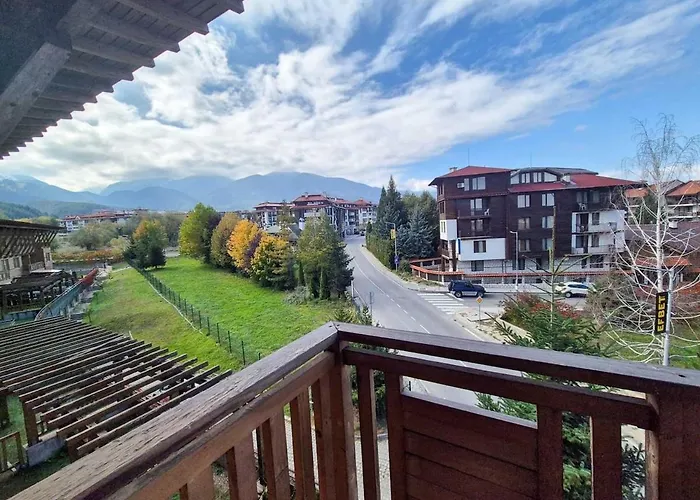 Libell - 3 Bedroom Penthouse Only 700 Meters From Lift Bansko