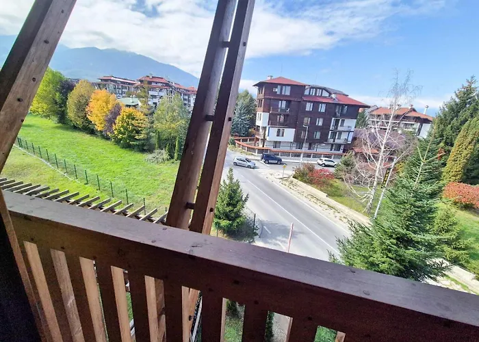 Libell - 3 Bedroom Penthouse Only 700 Meters From Lift 公寓